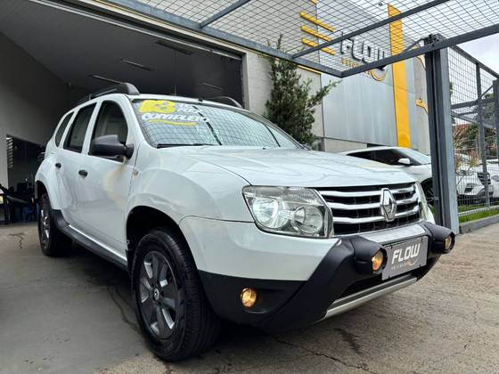 RENAULT DUSTER 1.6 DYNAMIQUE 4X2 16V FLEX 4P MANUAL